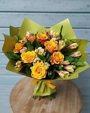 Букет цветов из:  Альстромерии и Розы в Большая Вруда