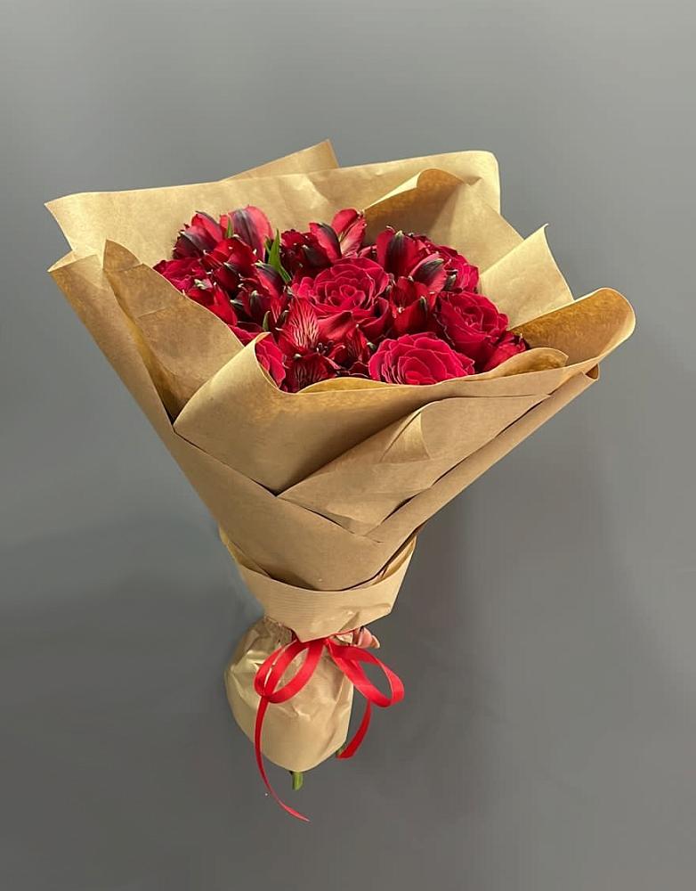 Букет цветов из: Альстромерии и Розы в Большая Вруда