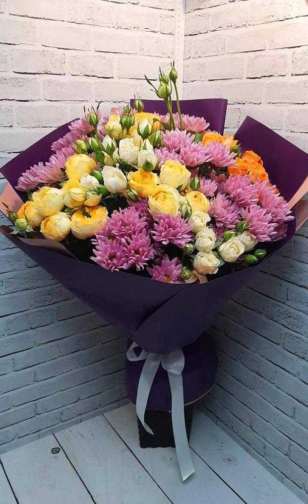 Букет цветов из: Хризантемы и Розы в Большая Вруда