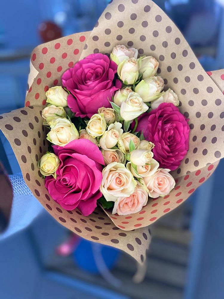 Букет цветов из: Розы в Большая Вруда