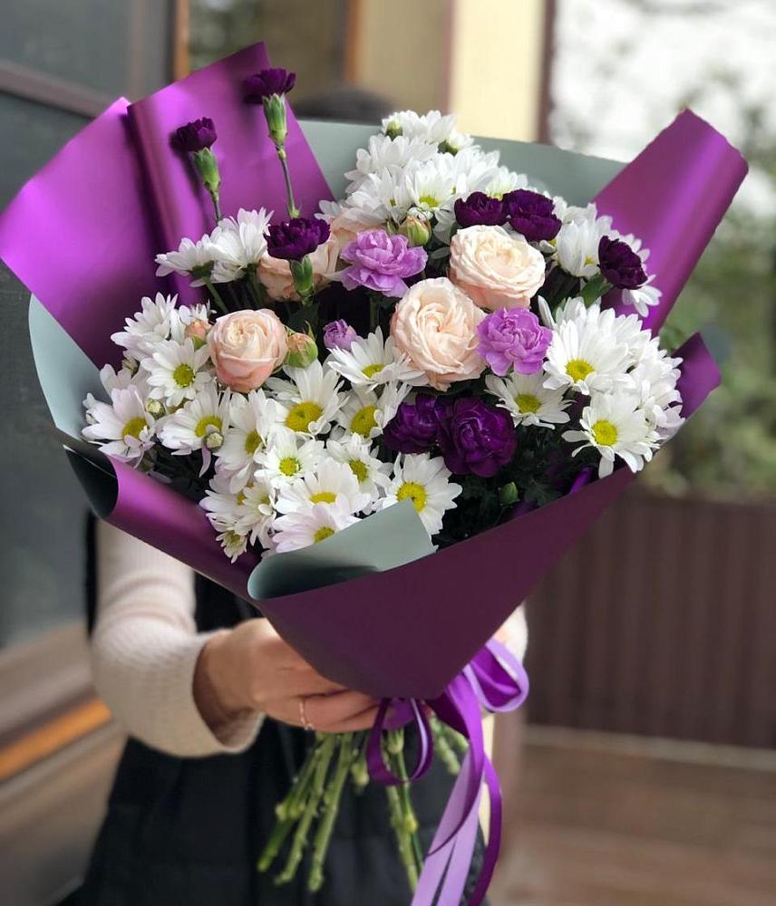 Букет цветов из: Хризантемы, Гвоздики и Розы в Большая Вруда