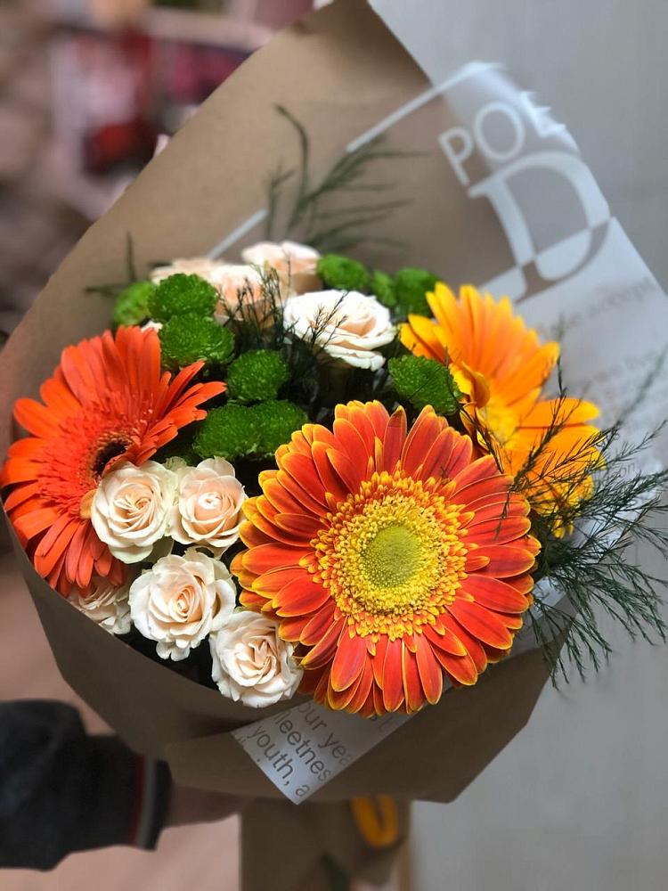 Букет цветов из: Герберы, Хризантемы и Розы в Большая Вруда