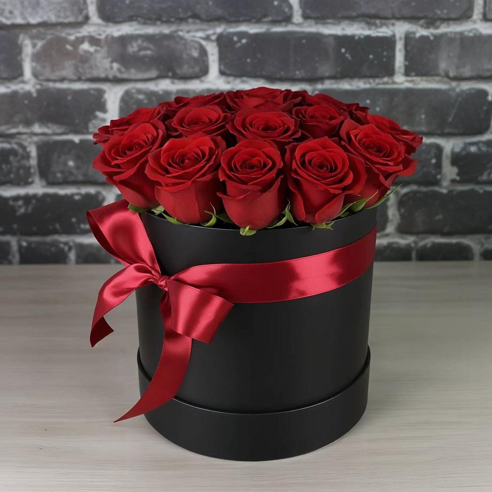 Цветочная композиция из Розы в шляпной коробке в Большая Вруда