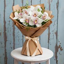 Букет цветов из:  Орхидеи и Розы в Большая Вруда